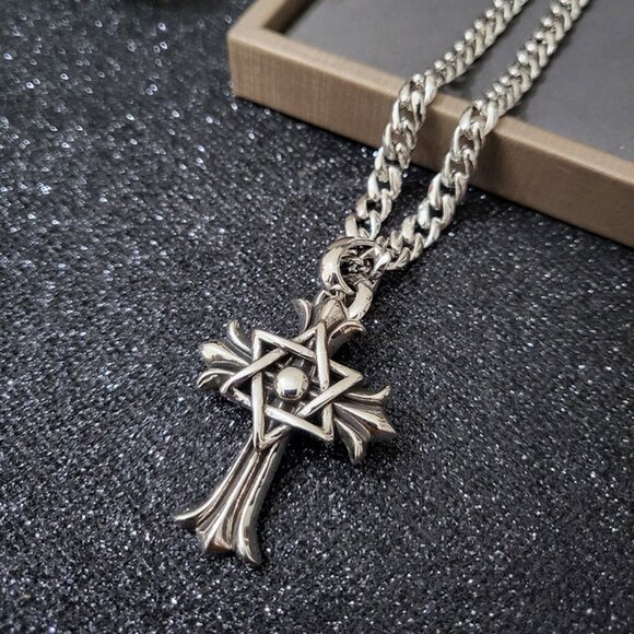 Chrome Hearts Cross Star Silver Necklace - Picture 2 of 6